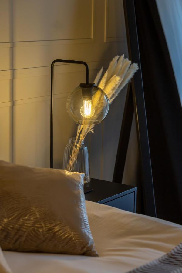 Awangarda Apartment Warsaw Ochota By Renters Prestige エクステリア 写真