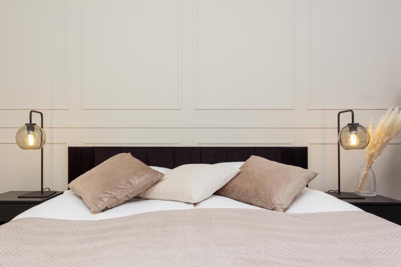Awangarda Apartment Warsaw Ochota By Renters Prestige エクステリア 写真