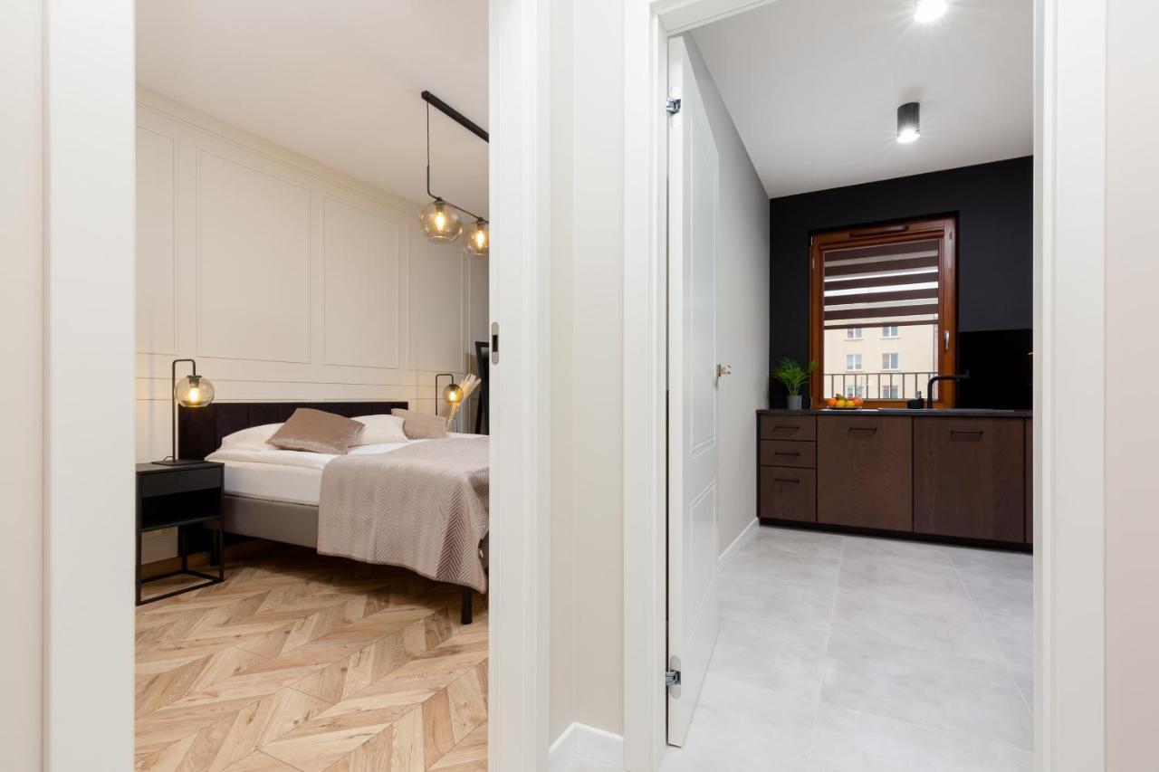 Awangarda Apartment Warsaw Ochota By Renters Prestige エクステリア 写真