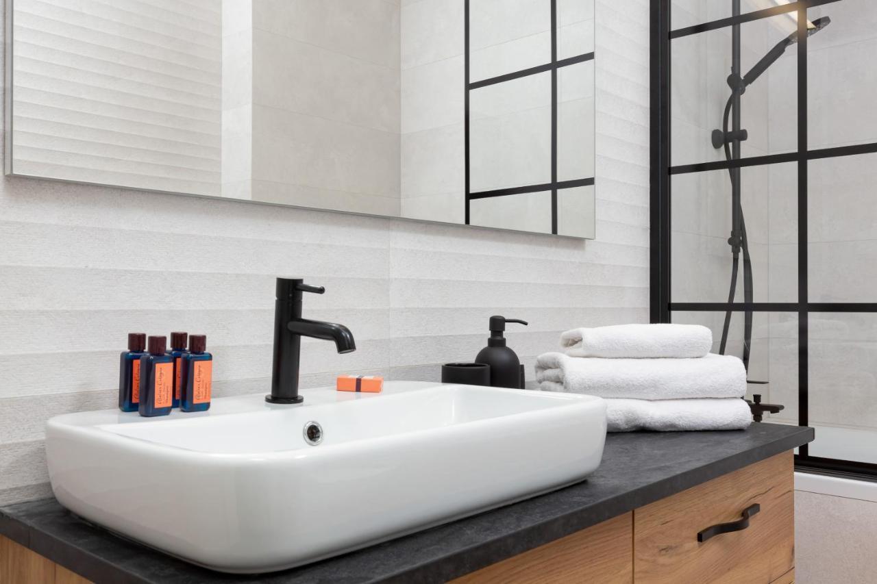 Awangarda Apartment Warsaw Ochota By Renters Prestige エクステリア 写真