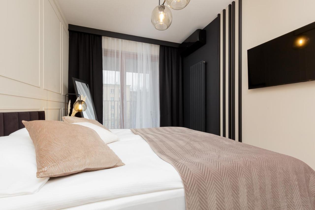 Awangarda Apartment Warsaw Ochota By Renters Prestige エクステリア 写真